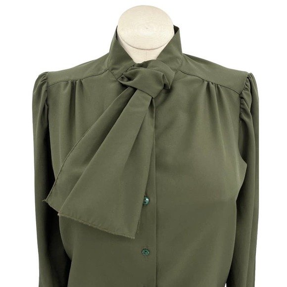 Vintage 80s Olive Green Button Up Blouse Long Sleeve Jabot Donnkenny Size M L - Picture 2 of 8